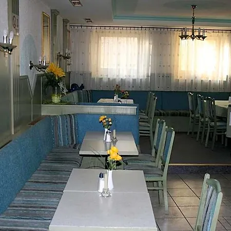 Hostel Bad Goisern Hotel 2*