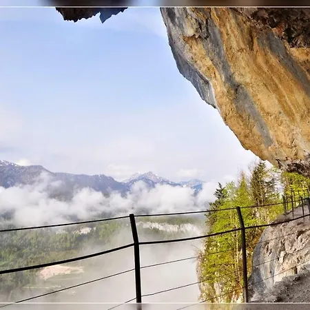 Hotel Hostel-Badgoisern1